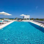 Aegean Horizon Beachfront Villas